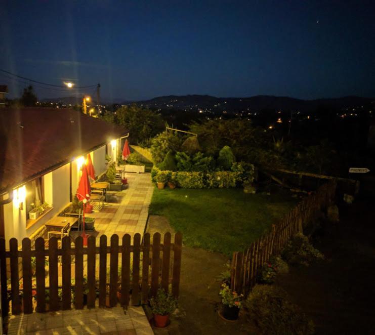 Apartamentos Rurales Knicasia Quintueles Exterior photo